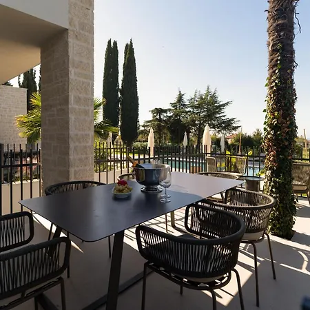 Apartment Laresidenza Istria